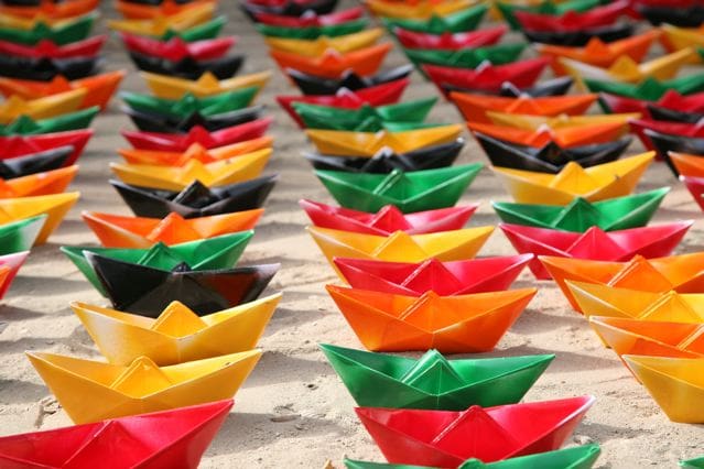 Trabajo de ElShafei titulado "Memorias de barcos sin cadenas".