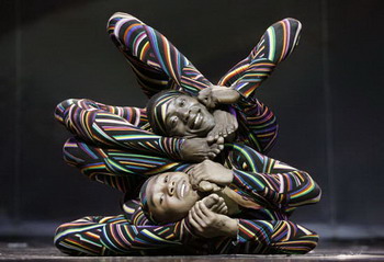 Miembros del circo africano "Mama Africa" durante un show del año 2007 REUTERS/Ina Fassbender (GERMANY)