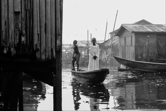 Una de las fotografías tomadas por T.Cole pertenecientes a su libro 'Cada día es del ladrón' (Acantilado ed.).-