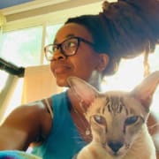 La escritora de literatura fantástica de origen nigeriano, Nnedi Okorafor. Fuente: Instagram de la autora