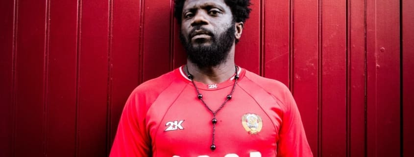 El escritori marfileño Armand Gauz